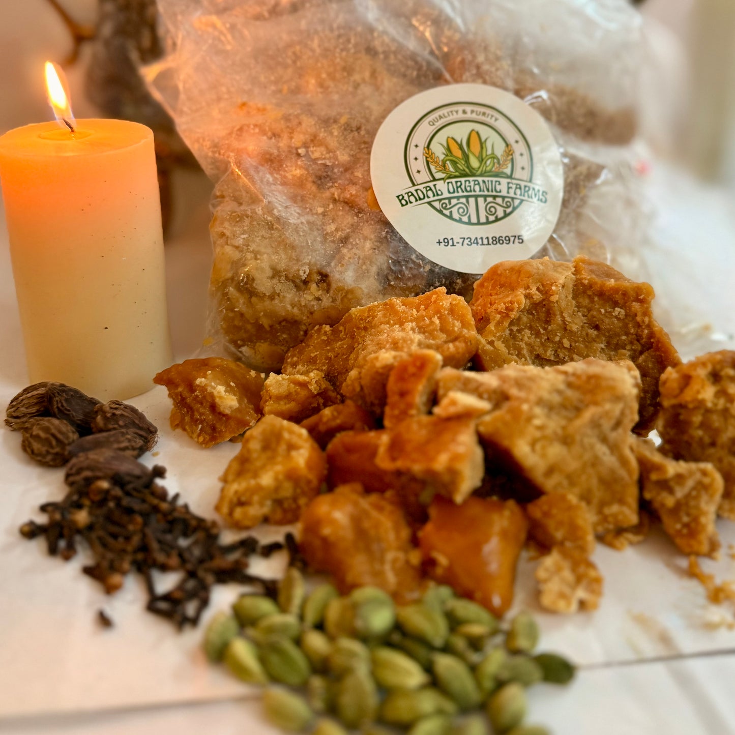 Jaggery (Gur)